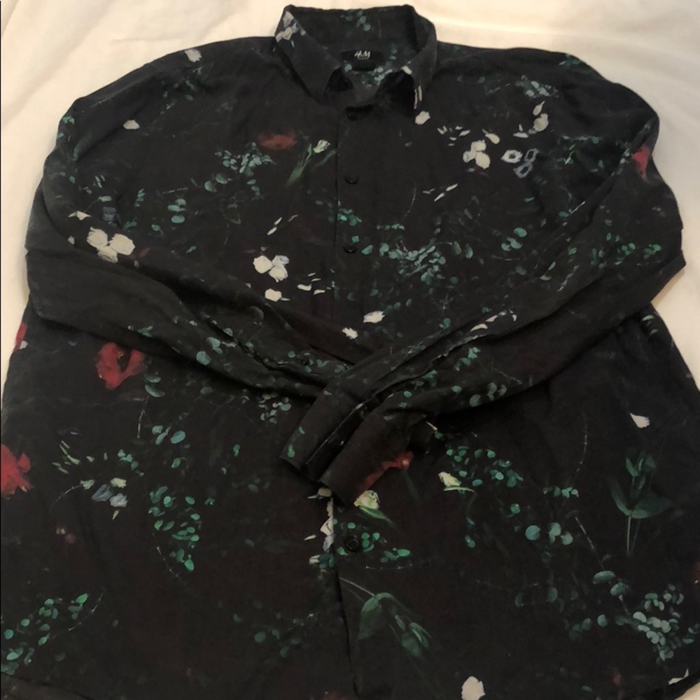 H&M Men’s Floral Button Down